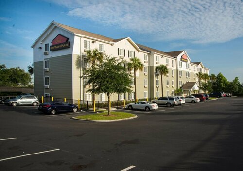 Гостиница WoodSpring Suites Orlando Clarcona в Окои