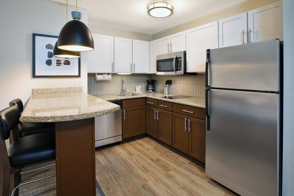 Фото Staybridge Suites Lincoln Northeast, an Ihg Hotel