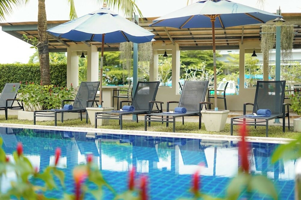 Фото Impress Resort