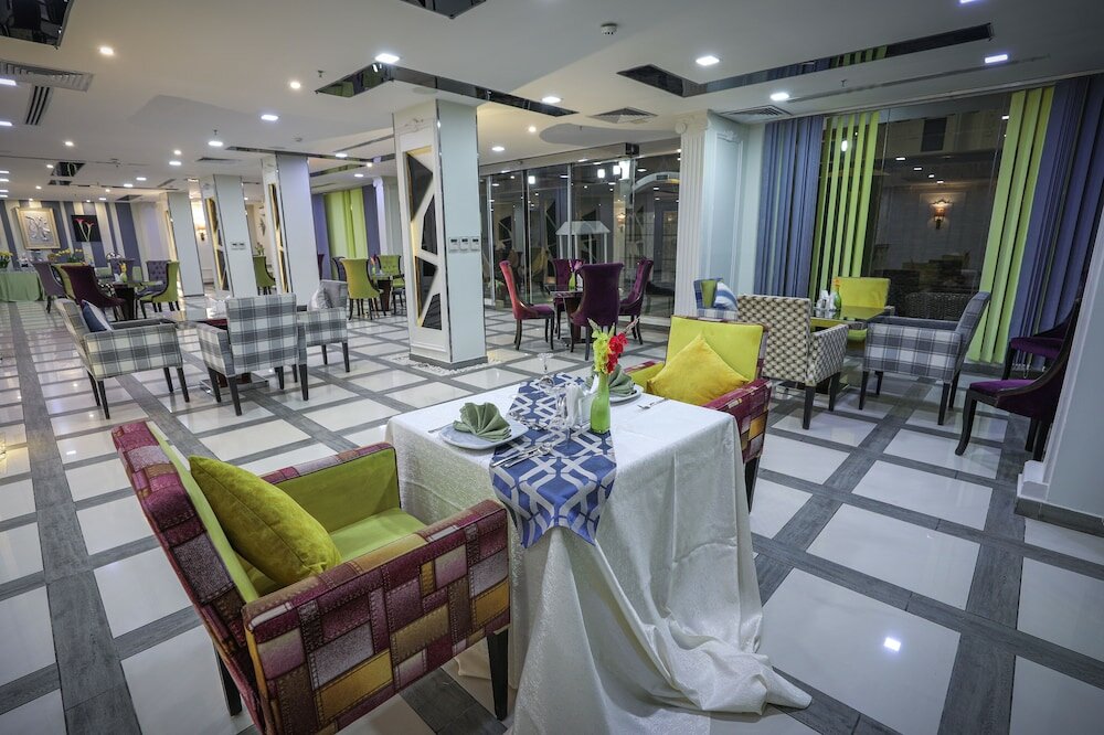 Фото Meral Crown Hotel