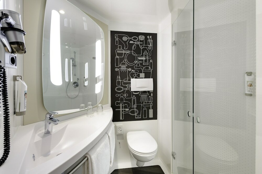 Фото Ibis Glasgow City Centre – Sauchiehall Street