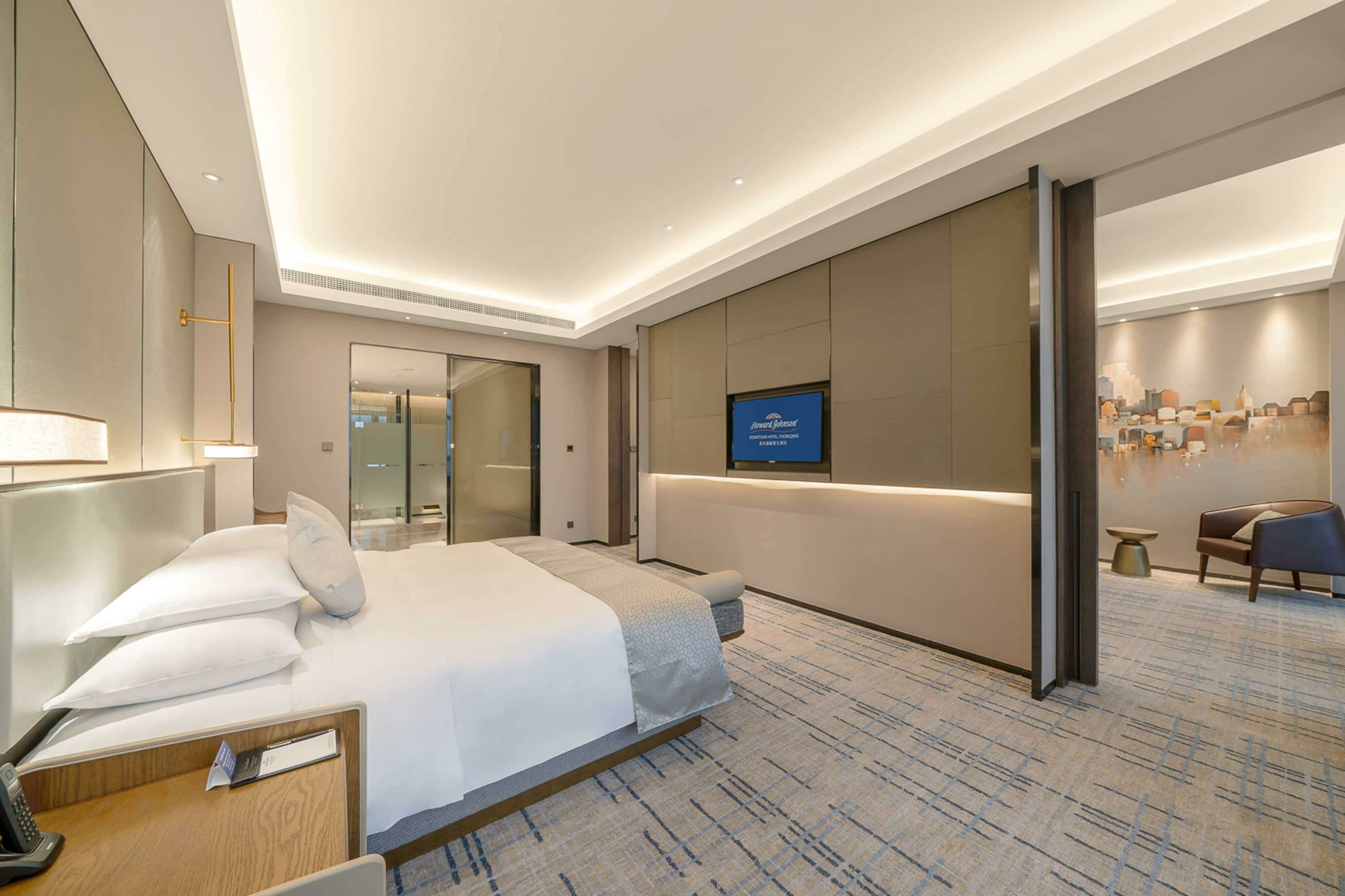 Фото Howard Johnson Wyndham Downtown Hotel Chongqing