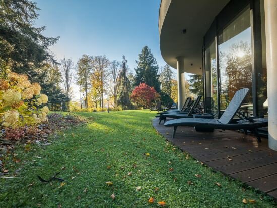 Фото Wellness & SPA hotel Villa Regenhart