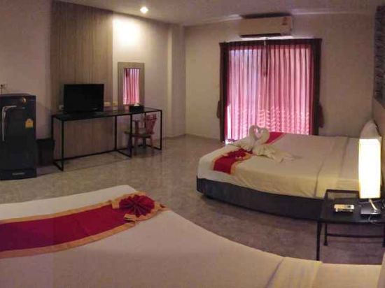 Фото Embryo Hotel