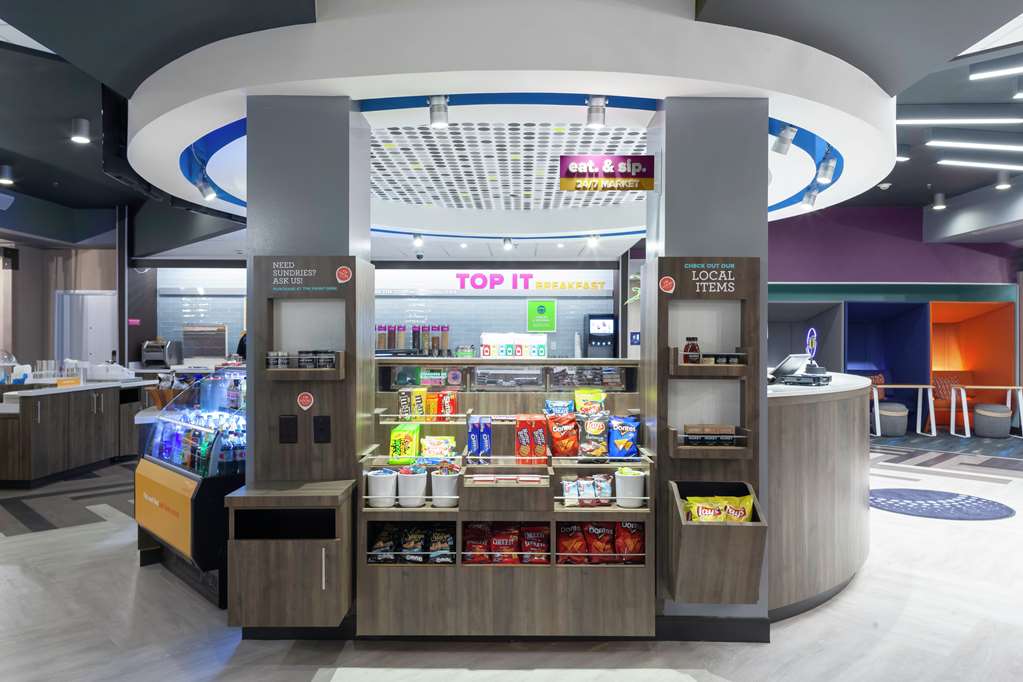 Фото Tru by Hilton Round Rock