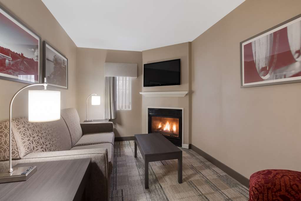 Фото Best Western Colonel Butler Inn