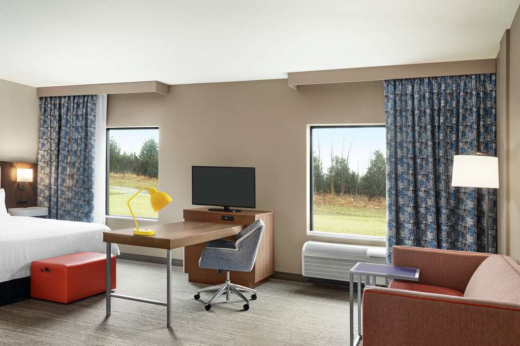 Фото Hampton Inn & Suites Overland Park South
