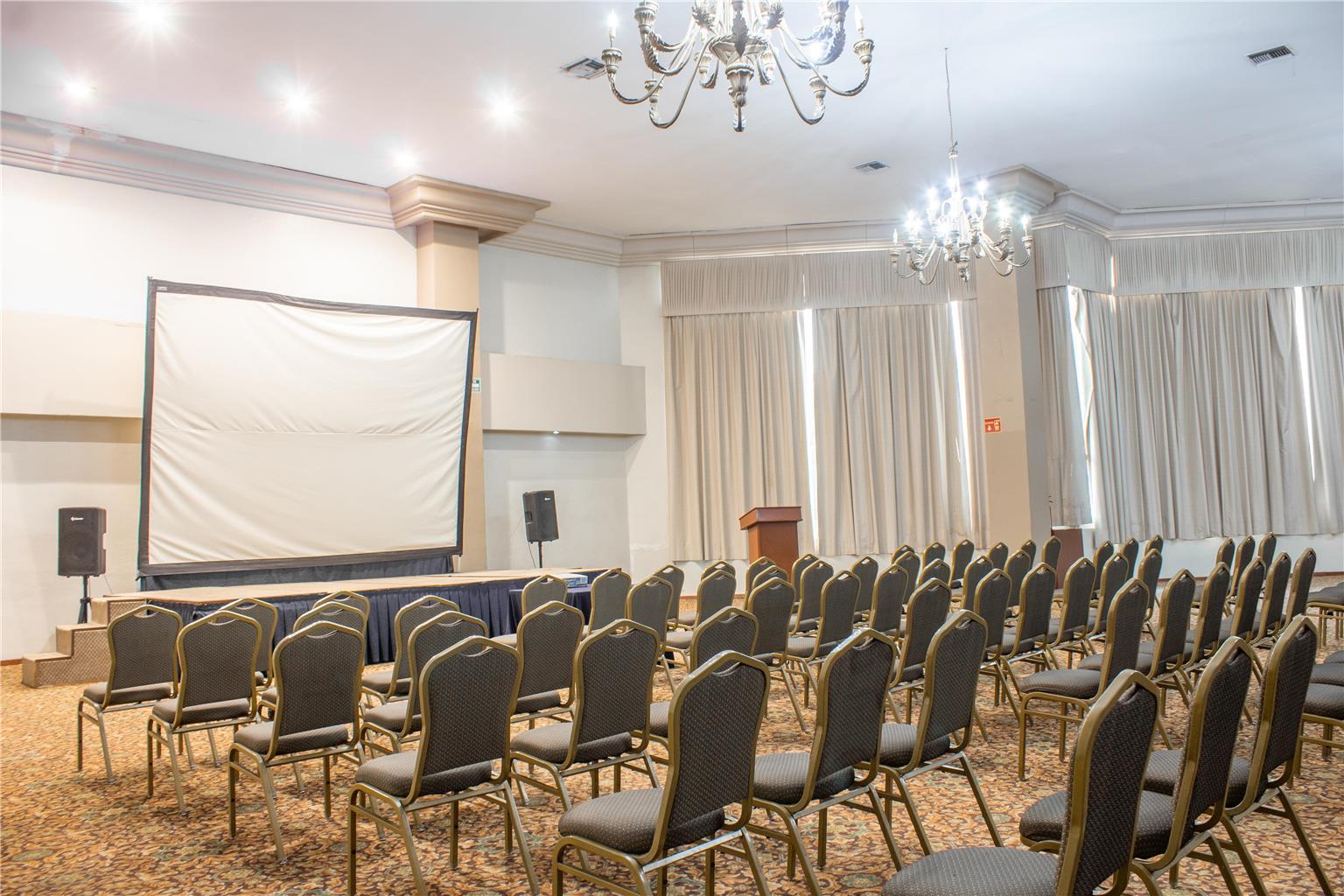 Фото Best Western Plus Plaza Florida & Tower