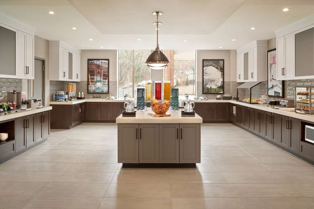Фото Homewood Suites by Hilton Arlington Rosslyn Key Bridge