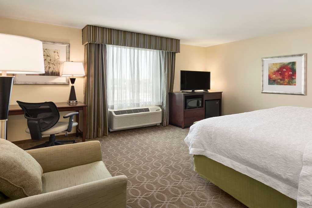 Фото Hampton Inn & Suites Corpus Christi