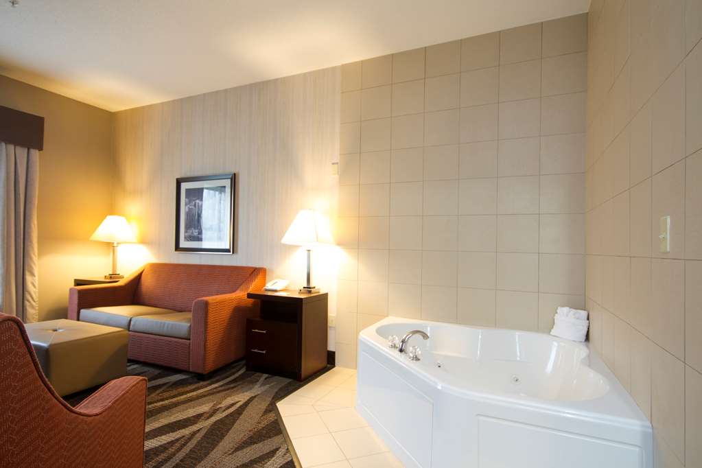 Фото Hampton Inn Marshall