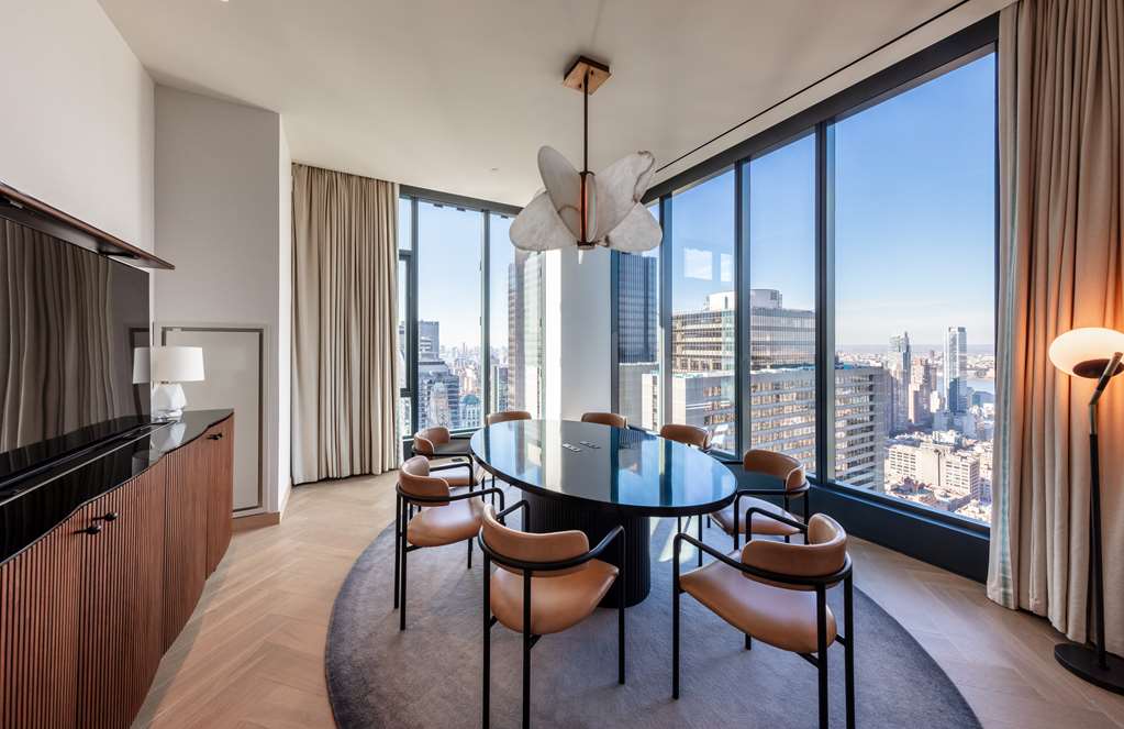Фото Tempo by Hilton New York Times Square