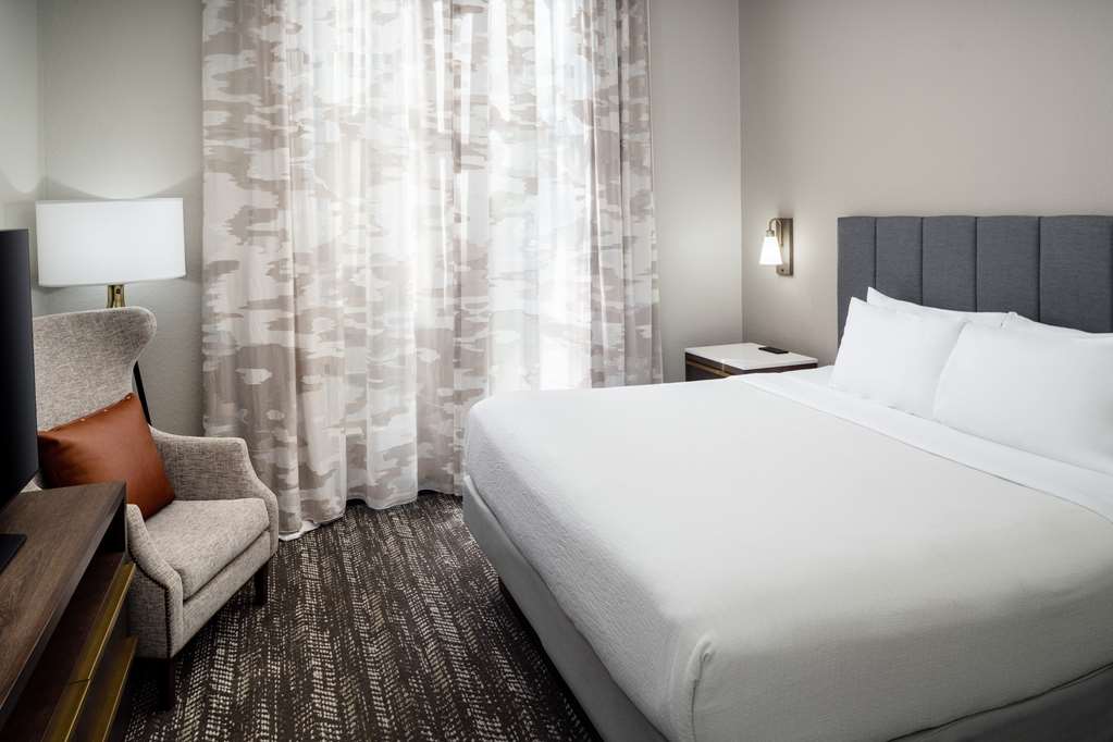 Фото Embassy Suites by Hilton Orlando North