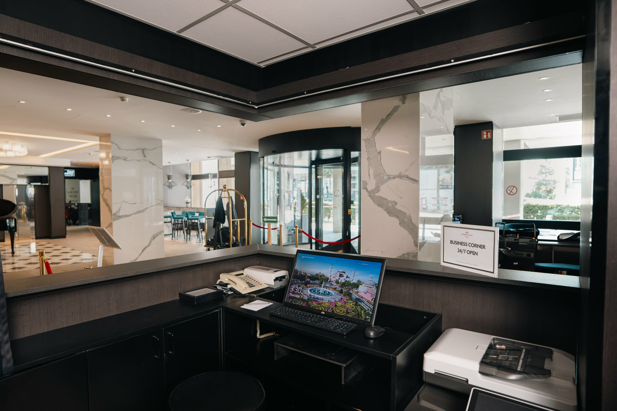 Фото Crowne Plaza Zurich