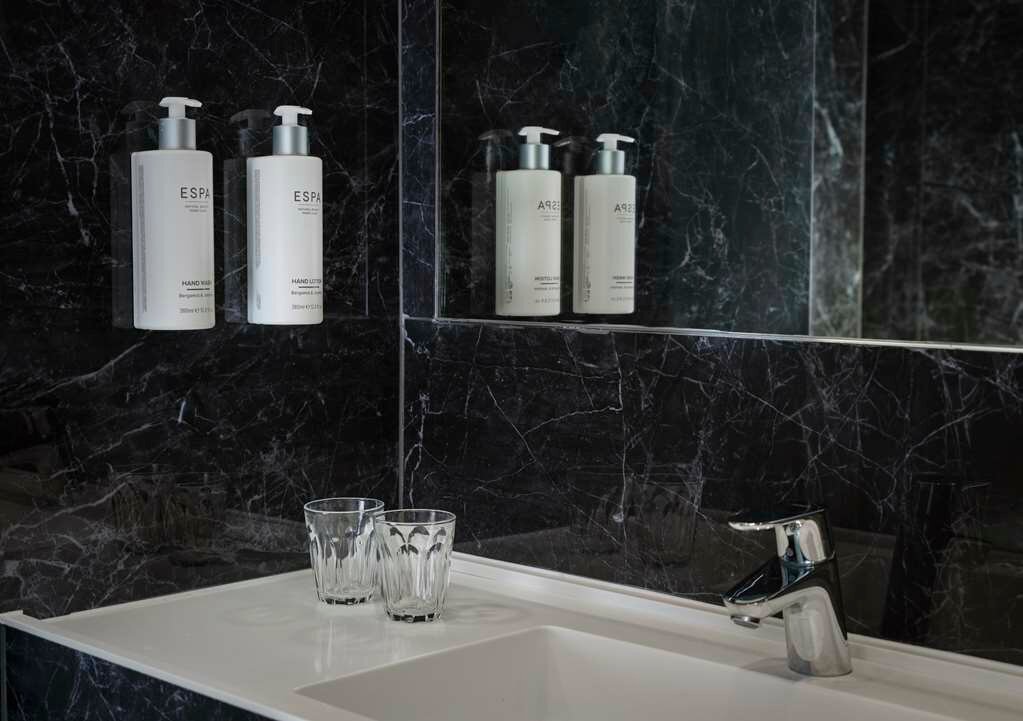 Фото Park Plaza Victoria London