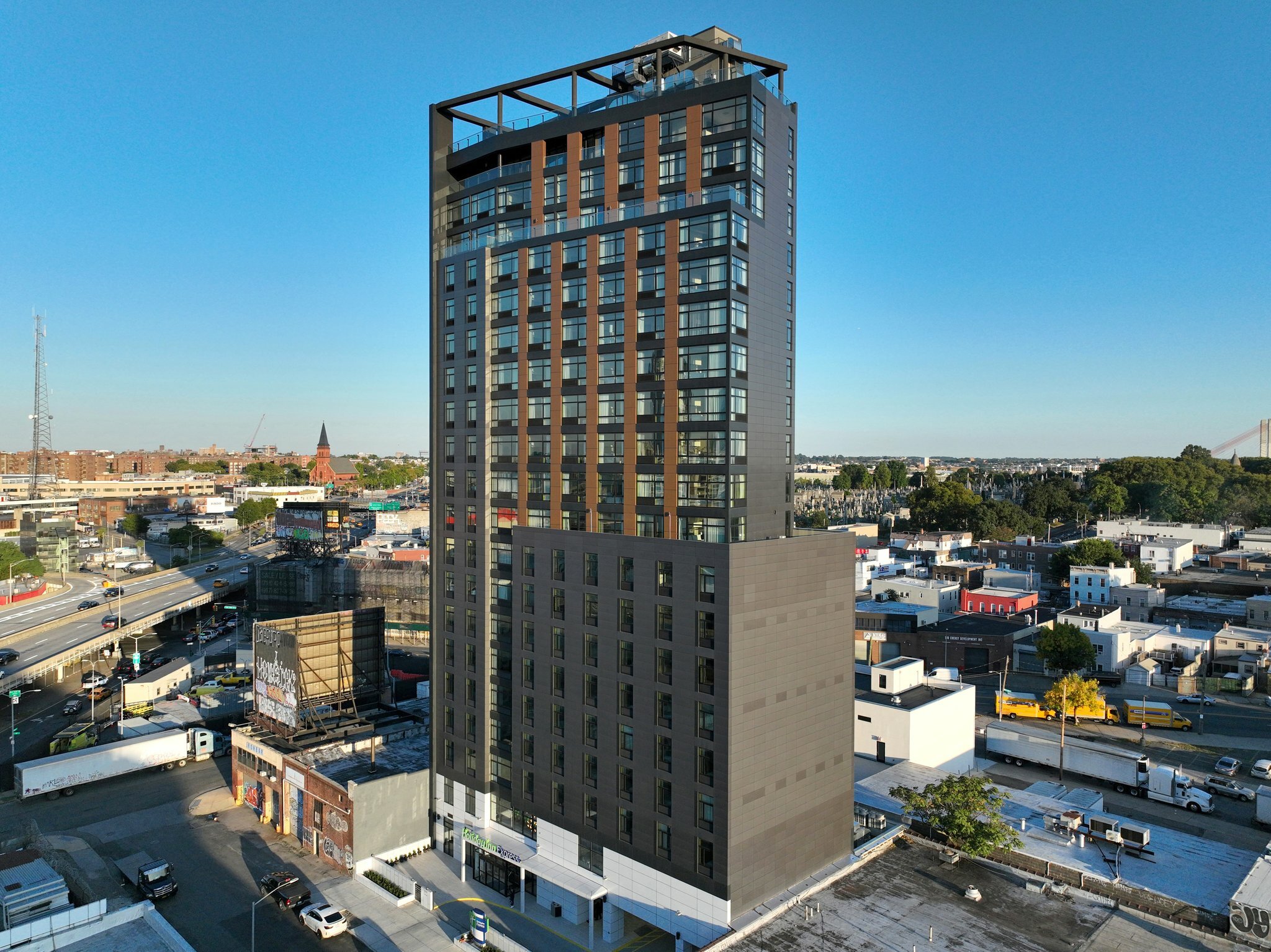 Фото Holiday Inn Express Long Island City E New York	