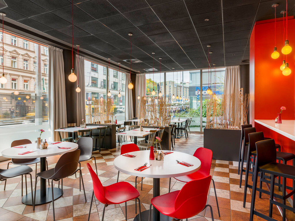 Фото Ibis Praha Mala Strana