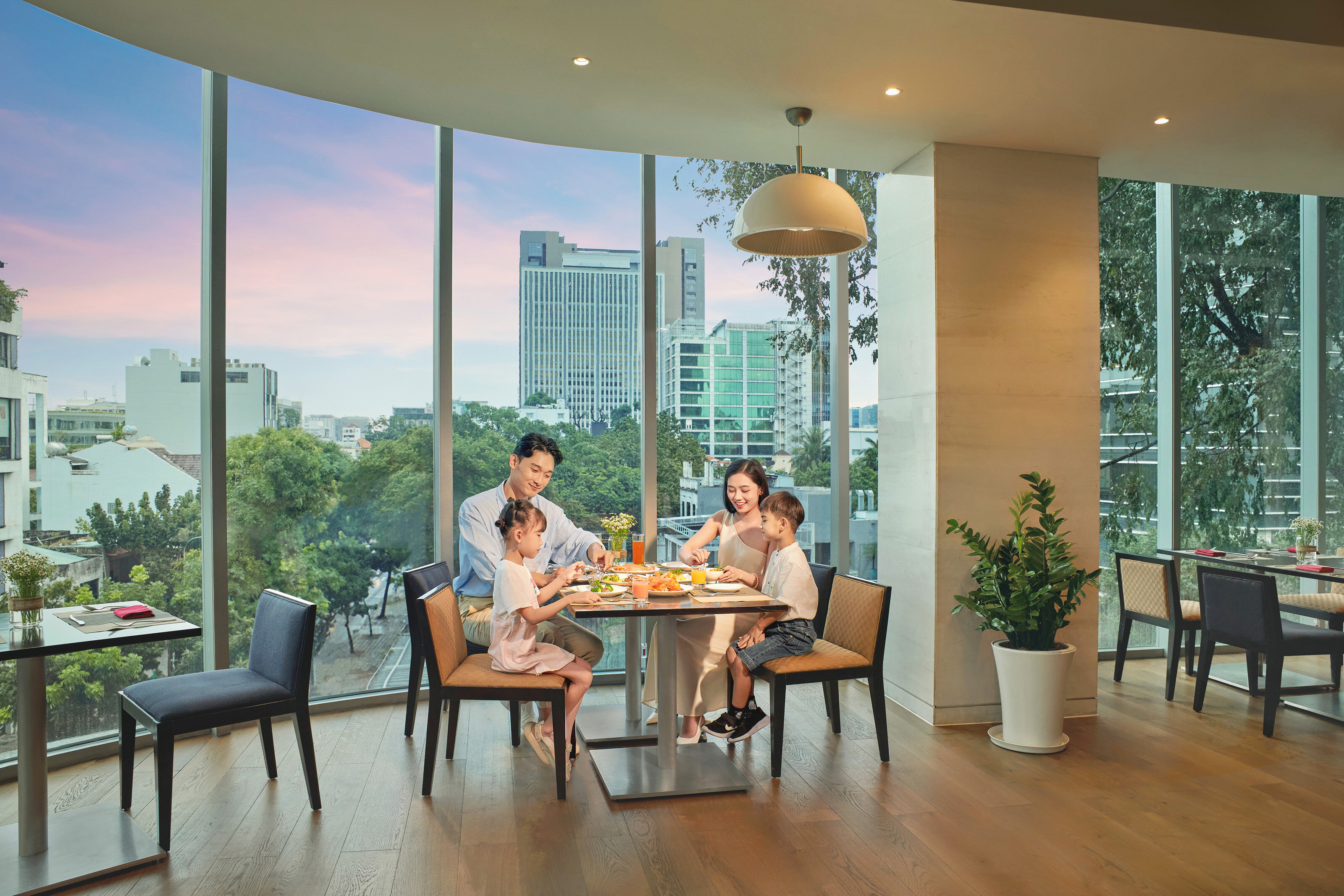 Фото Novotel Saigon Centre