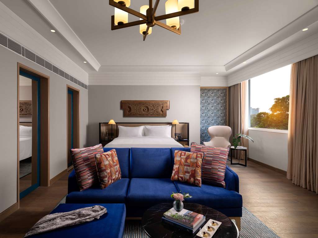 Фото The Raintree, Anna Salai