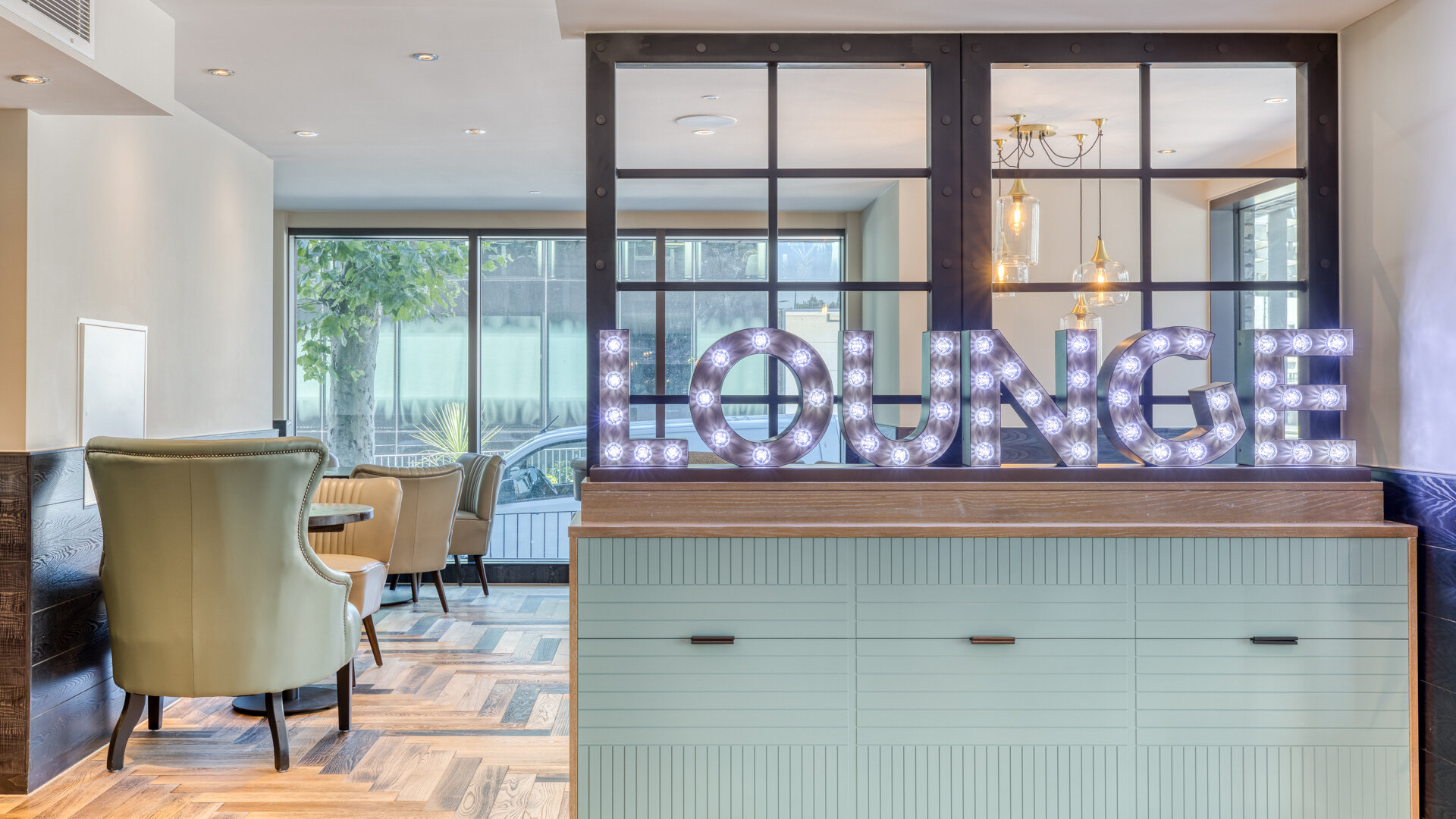 Фото Premier Inn London Paddington Hotel