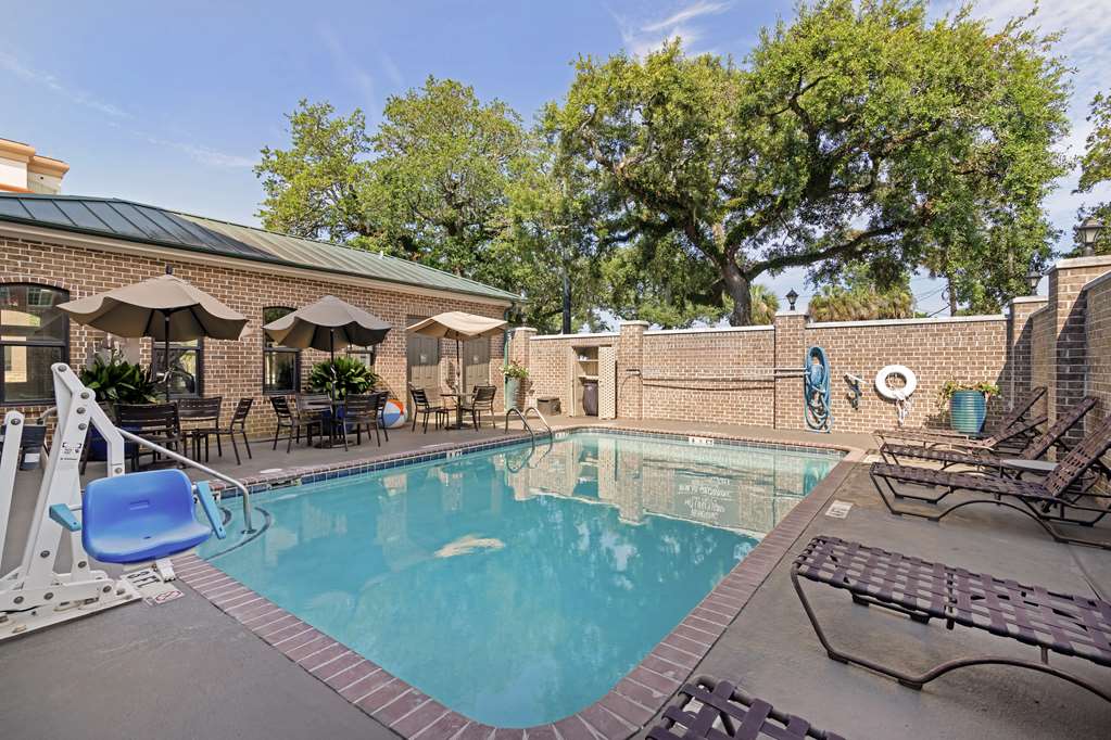 Фото Best Western Savannah Historic District