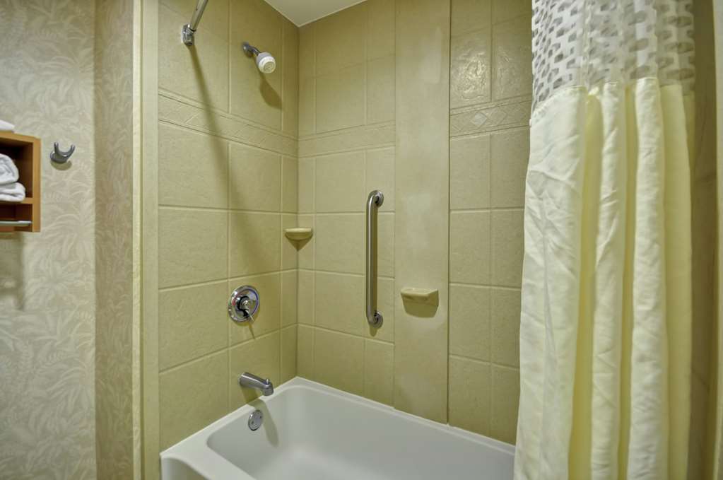 Фото Hampton Inn & Suites Charleston/Mt. Pleasant-Isle Of Palms