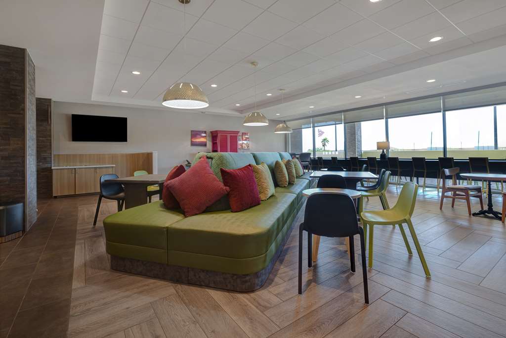 Фото Home2 Suites by Hilton Las Vegas Northwest