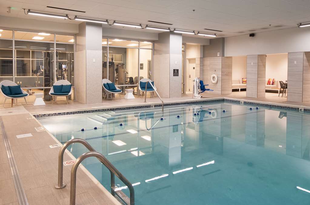 Фото Embassy Suites Raleigh-Crabtree