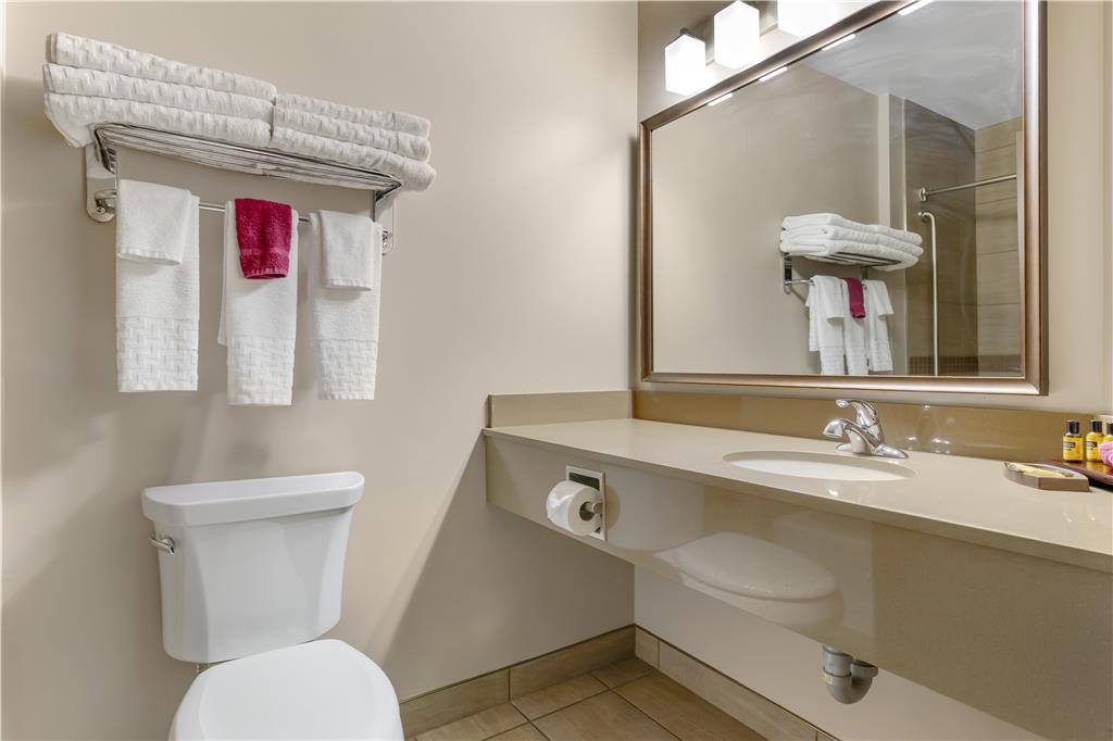 Фото Best Western Plus Winnipeg West