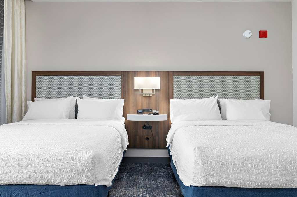 Фото Hampton Inn Kansas City/Downtown Financial District