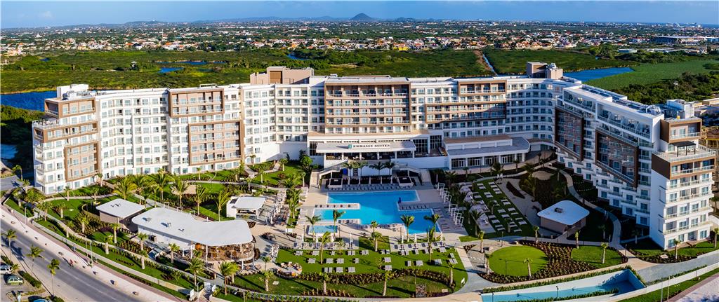 Фото Embassy Suites by Hilton Aruba Resort
