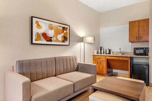Гостиница Best Western Plus Riata в Браунвуде