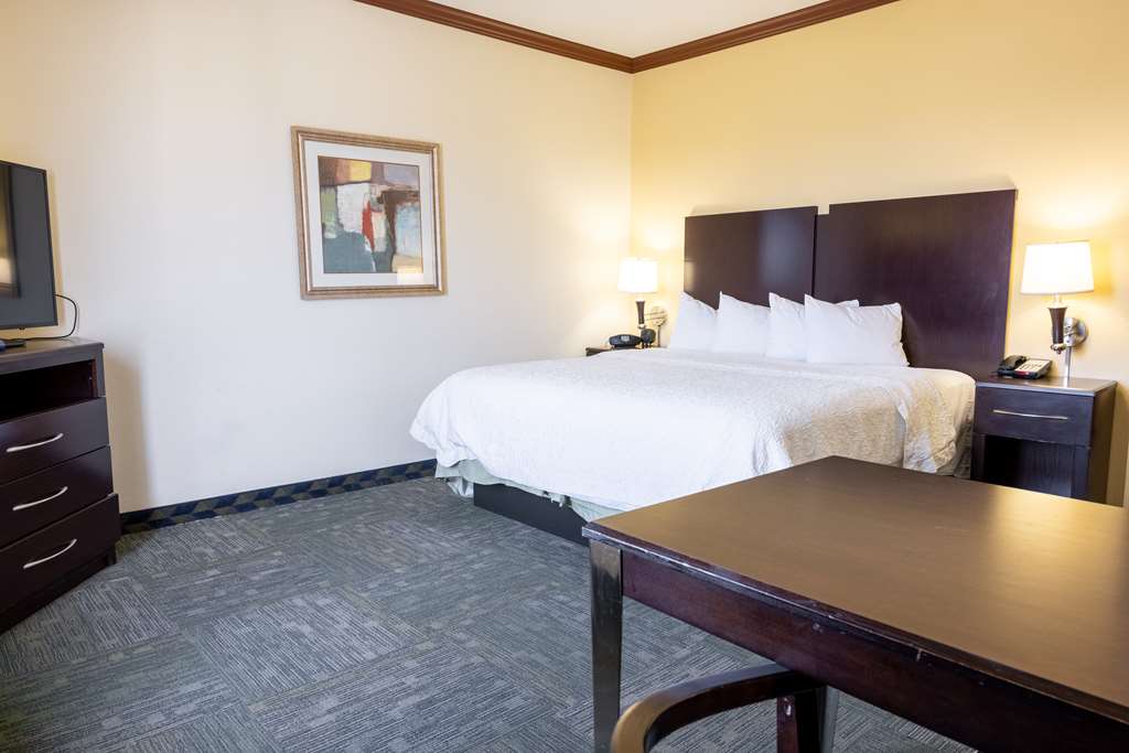 Фото Hampton Inn Alice