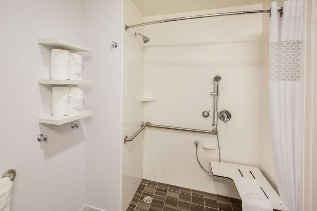 Фото Hampton Inn Monterey