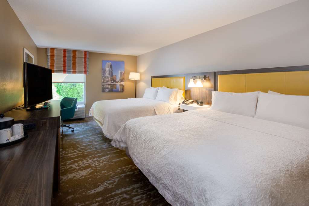 Фото Hampton Inn & Suites Raleigh/Cary I-40