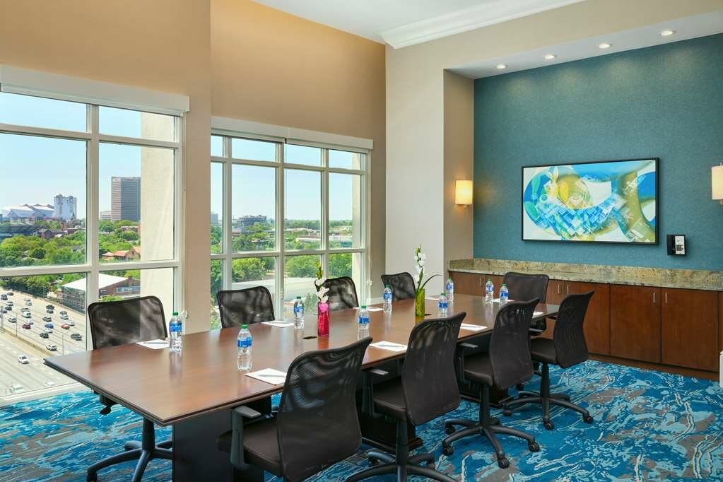 Фото Homewood Suites by Hilton Atlanta Midtown, Ga