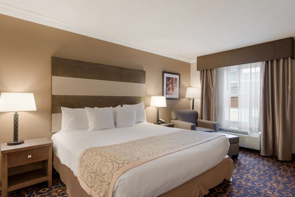 Фото Best Western Butch Cassidy Inn