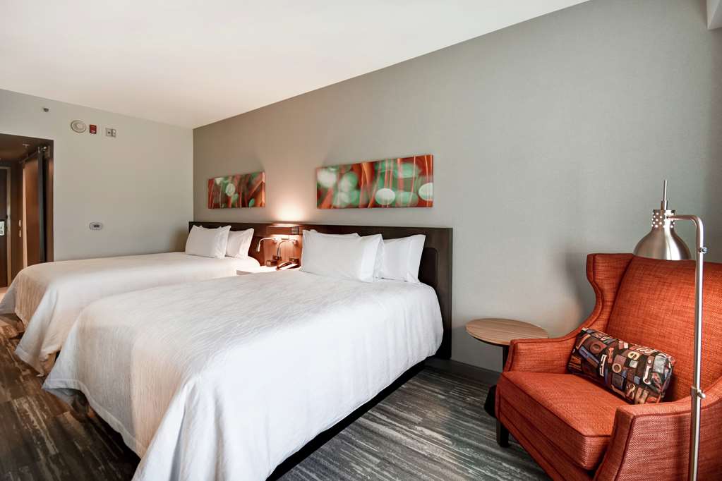 Фото Hilton Garden Inn Lansing West, Mi