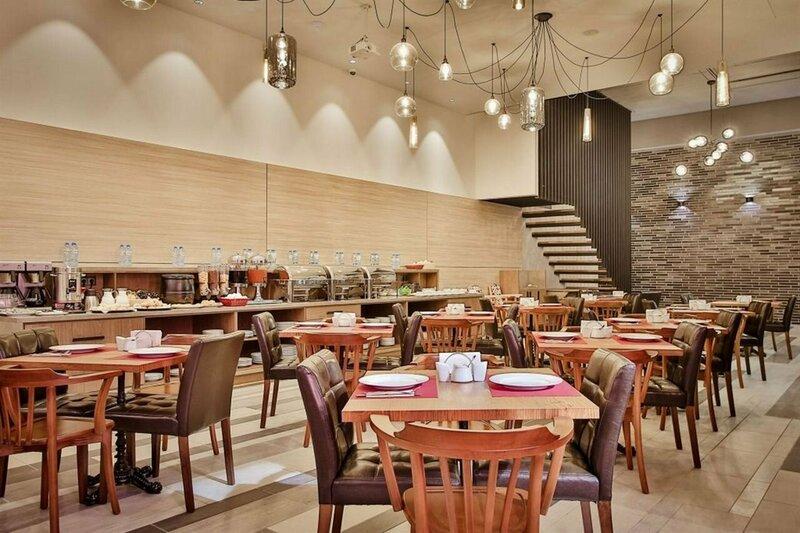 Фото Ameri Plaza