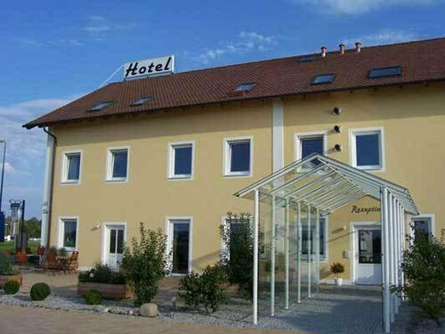 Гостиница Hotel Donau Ries в Донауверте