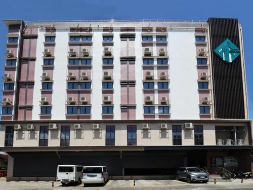 Гостиница Fan's Hotel Ormoc в Ормоке