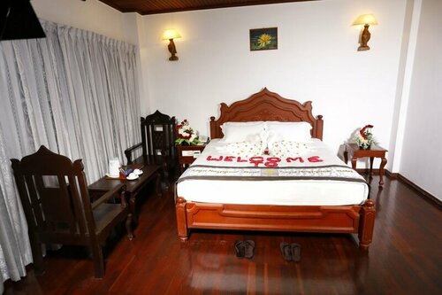 Гостиница Royal Naypyitaw Hotel в Нейпьидо