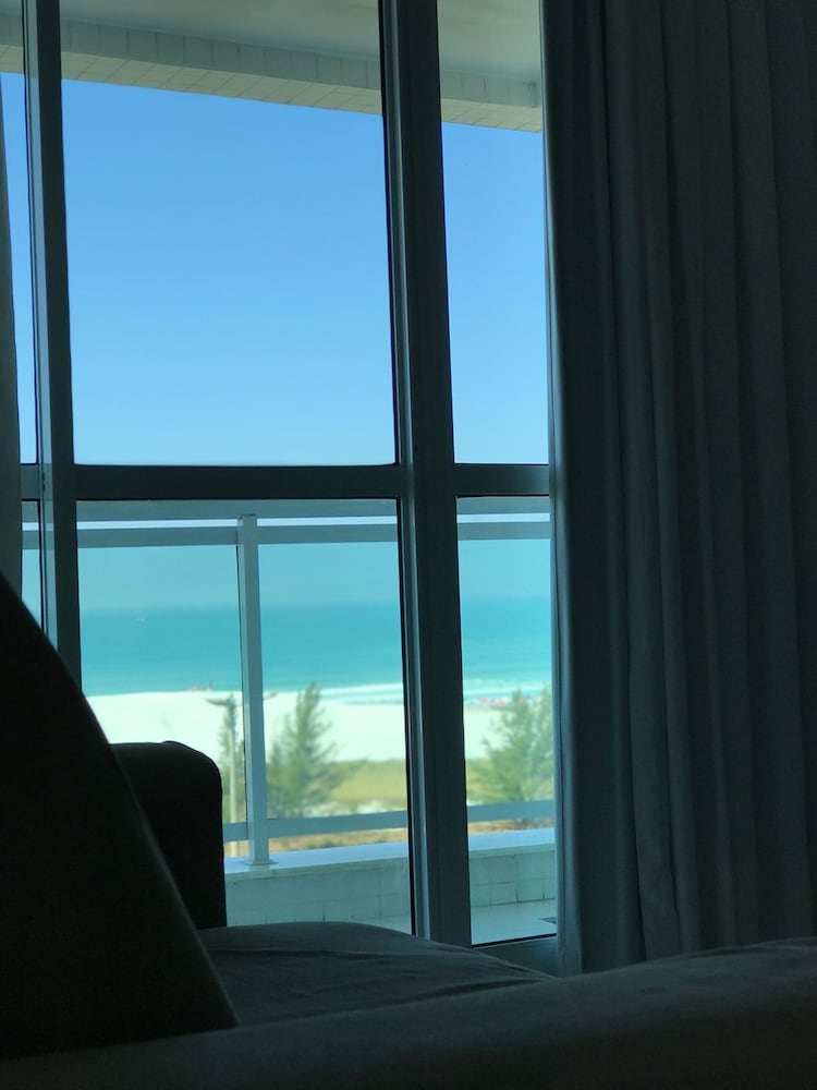 Фото Flat Mandai