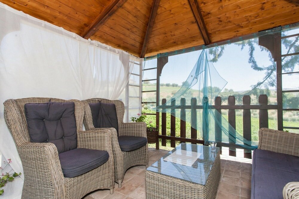 Фото Podere Caldaruccio La Pineta