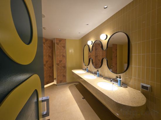 Фото Go Hotel Bangkok Suvarnabhumi Airport