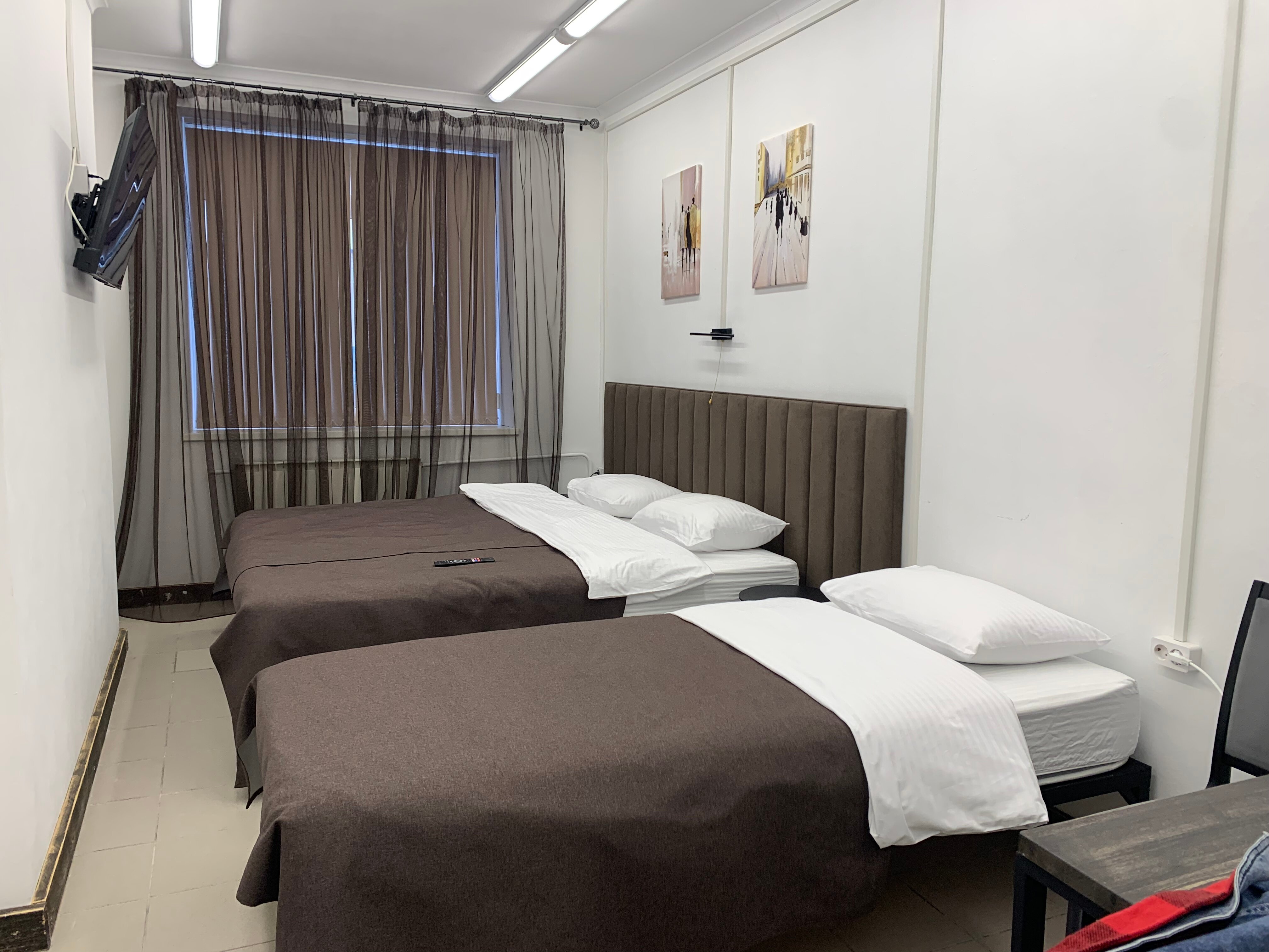 Фото В центре