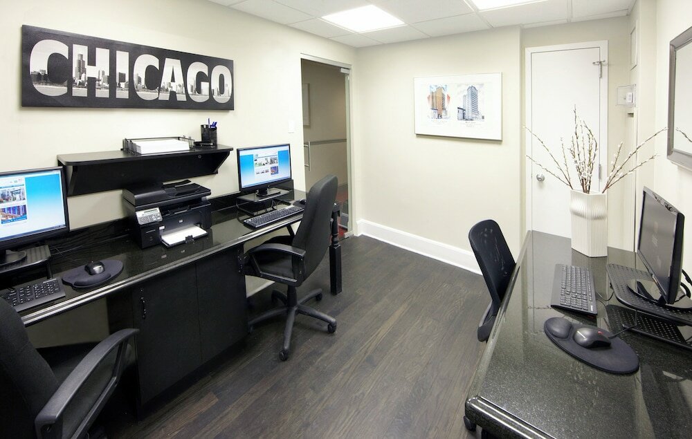 Фото Holiday Inn Express Chicago - Magnificent Mile, an Ihg Hotel