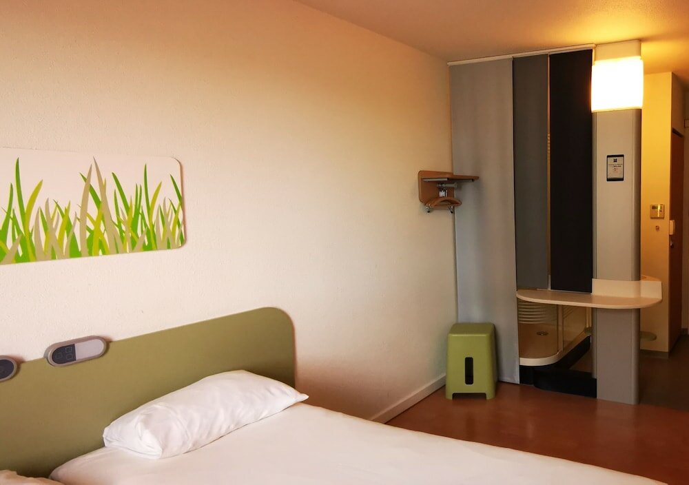 Фото Ibis Budget Nimes Centre Gare