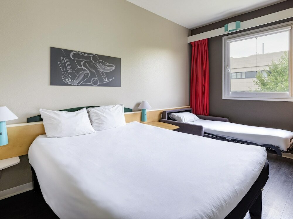 Фото Hotel ibis Madrid Getafe