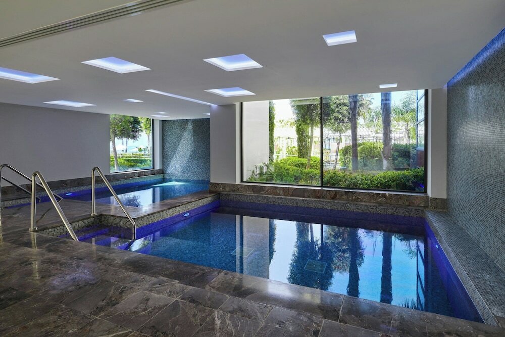 Фото Parklane, a Luxury Collection Resort & SPA, Limassol